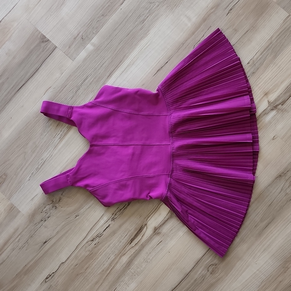 Lululemon Top size 6